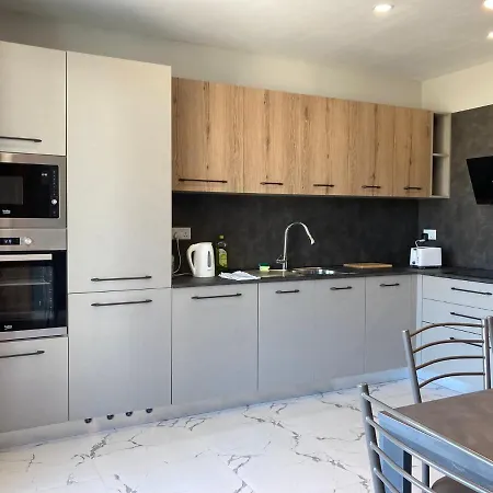 Apartment 2 Bedroom